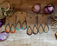 Load image into Gallery viewer, Purple Spiny Oyster Earrings – Sterling Silver Pearls
