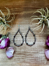 Load image into Gallery viewer, Sterling Silver Pearl & Black Onyx Teardrop Earrings