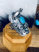 Load image into Gallery viewer, Tim Yazzie Handmade Saddle Rings
