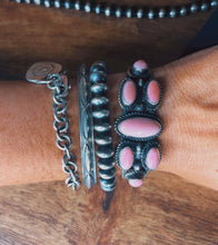 Load image into Gallery viewer, Pink Conch Statement Cuff
