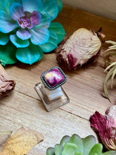 Load image into Gallery viewer, MJ Purple Spiny Oyster Sterling Silver Ring – Square - option 1
