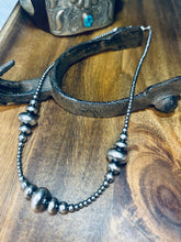 Load image into Gallery viewer, Graduated Pearls
