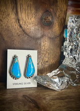 Load image into Gallery viewer, Elouise Kee Kingman Earrings
