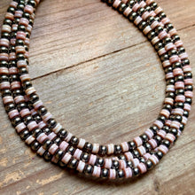 Load image into Gallery viewer, Pink Conch &amp; Sterling Silver Choker 6mm

