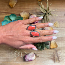 Load image into Gallery viewer, MJ Ring - Spiny Oyster Free Form Adjustable Ring
