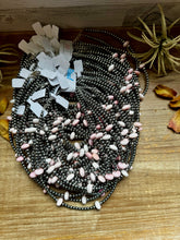 Load image into Gallery viewer, 15 Inch Pink Conch Saucer Necklace and Sterling Silver Beads
