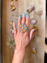 Load image into Gallery viewer, Sterling Silver Orange Spiny Oyster Cluster Ring – Size 9 – Artist Shay Pfeiffer
