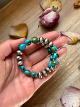 Load image into Gallery viewer, Sterling Silver Spiderweb Kingman Turquoise &amp; Ponca Pearl Memory Wire Bracelet – Fits Up to 9” Wrist – Artist Jason Ogg
